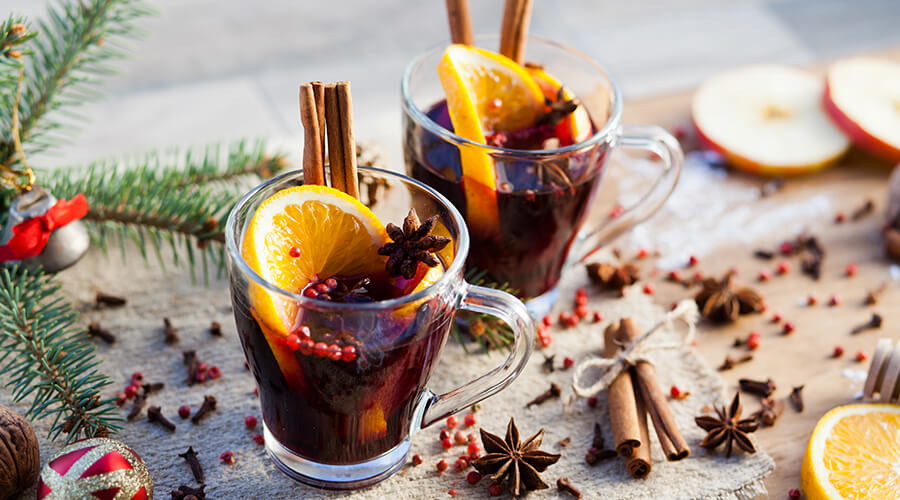 mulled wine in glass