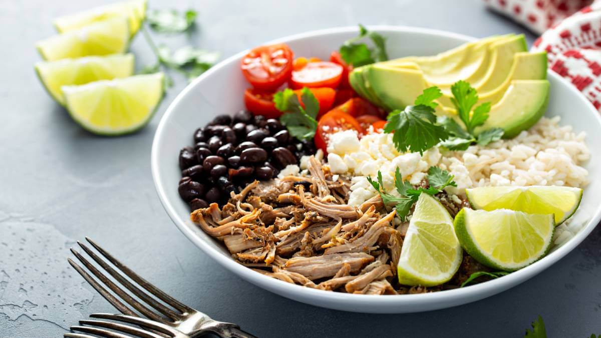 taco bowl with veg